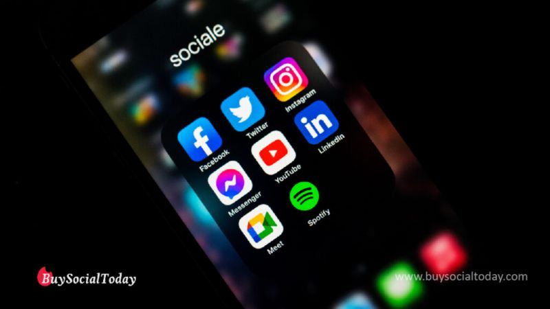 Social-Media-Service