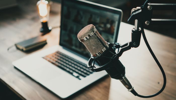 Laptop and mic for Podcast set-up